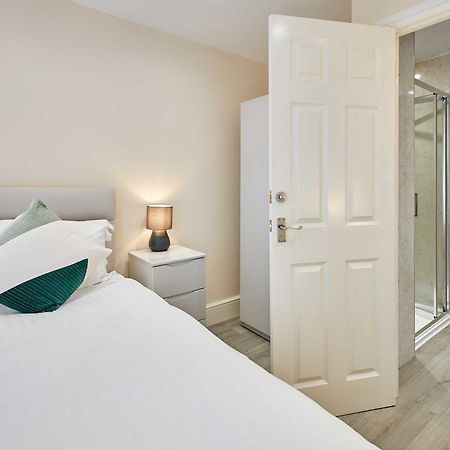 Host & Stay - Violet'S View Whitby Eksteriør billede